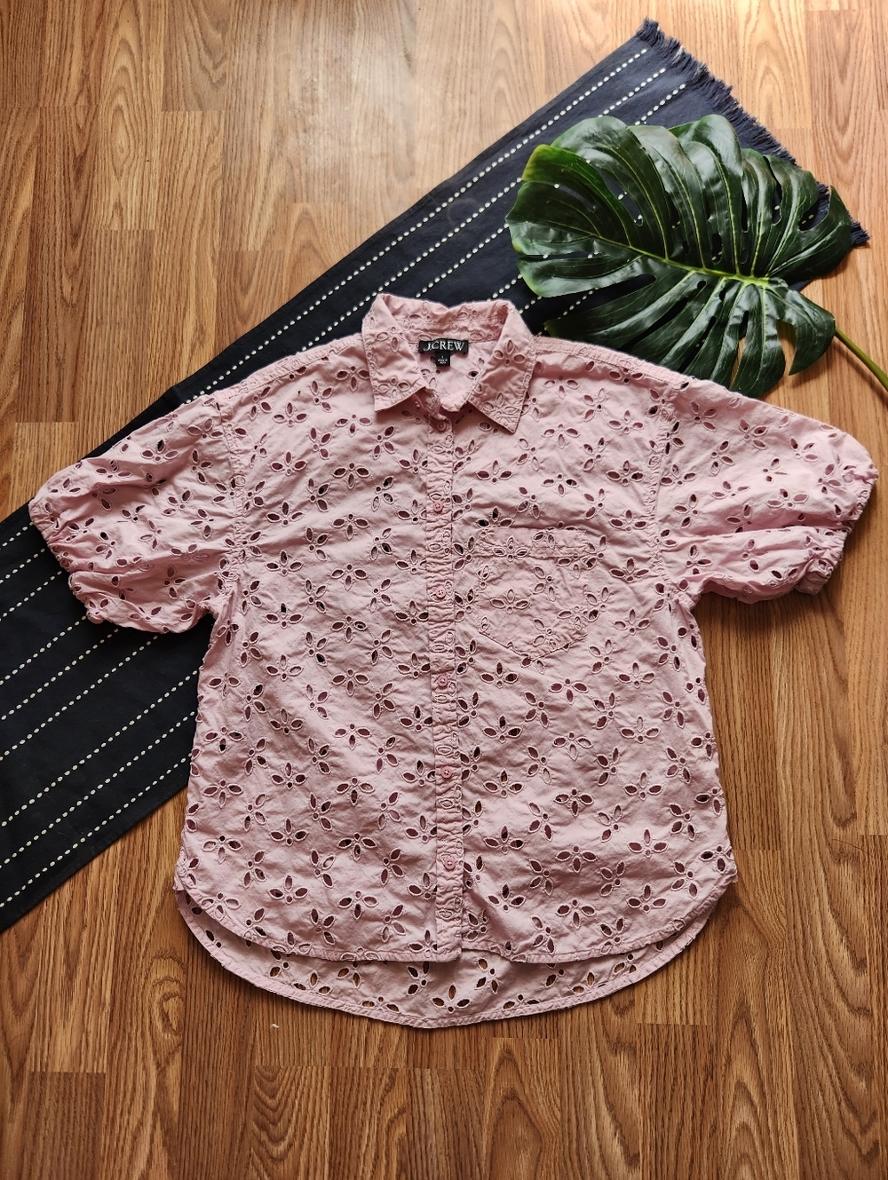 J.Crew Spring Garden Puff Sleeve Eyelet Button Down Blouse Pink Size 6